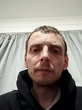 CrookedBunk3527 online show from 01.11.26