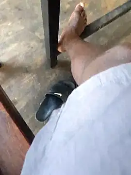 Snapshot of M8ygcthf3 chatting on 01.12.26 M8ygcthf3 online show from 01.12.26