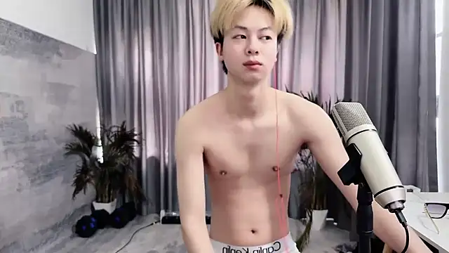 Snapshot of hafabva chatting on 05.30.26 hafabva online show from 05.30.26