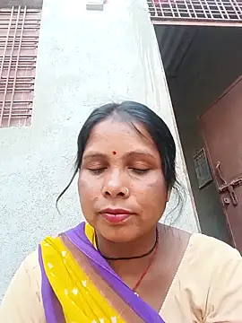 Snapshot of Shreya_pandit chatting on 04.22.26 Shreya pandit online show from 04.22.26