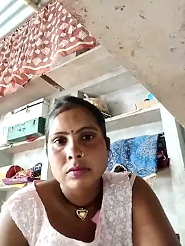 Snapshot of Shreya_pandit chatting on 05.12.26 Shreya pandit online show from 05.12.26