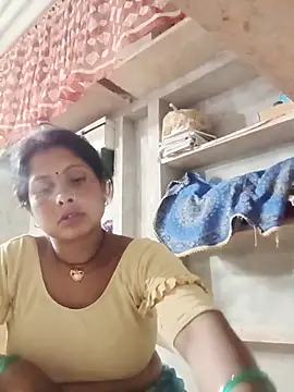 Snapshot of Shreya_pandit chatting on 05.13.26 Shreya pandit online show from 05.13.26