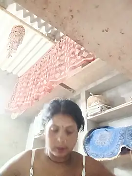 Snapshot of Shreya_pandit chatting on 05.14.26 Shreya pandit online show from 05.14.26