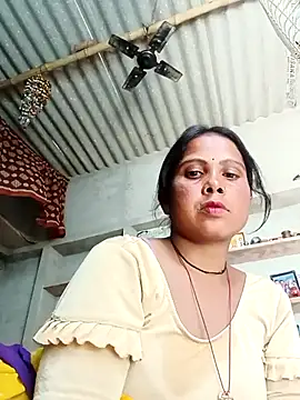 Snapshot of Shreya_pandit chatting on 05.22.26 Shreya pandit online show from 05.22.26