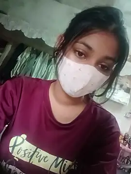 Snapshot of cute_priya5757 chatting on 08.06.26 cute priya5757 online show from 08.06.26