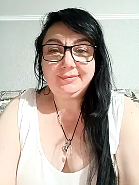 Snapshot of MariSwan222 chatting on 06.19.26 MariSwan222 online show from 06.19.26