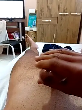 Snapshot of ElicitedMotive chatting on 02.08.26 ElicitedMotive online show from 02.08.26