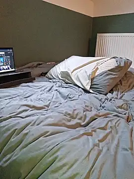 Snapshot of Ghost_Pie chatting on 03.31.26 Ghost Pie online show from 03.31.26