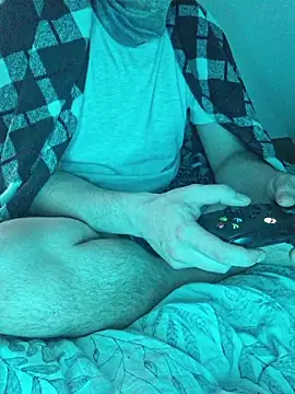 Snapshot of Ghost_Pie chatting on 04.14.26 Ghost Pie online show from 04.14.26