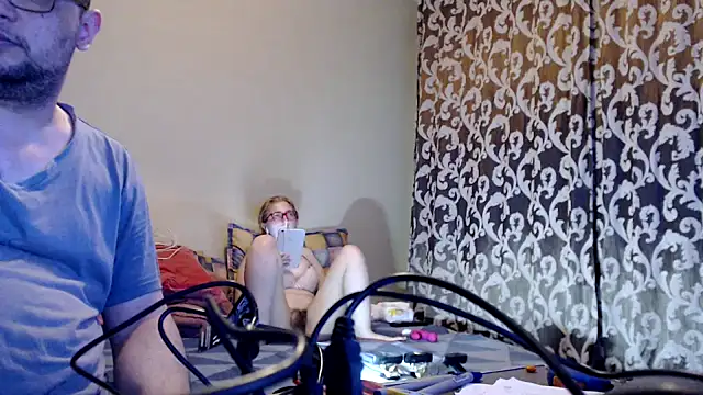 yunis32 online show from 01.23.25