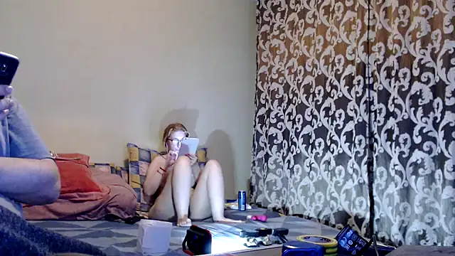 yunis32 online show from 02.10.25