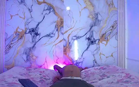 Snapshot of Damian_and_theo chatting on 02.02.26 Damian and theo online show from 02.02.26