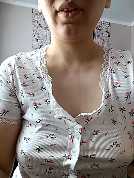 Emilyhomegirl1 online show from 02.24.26