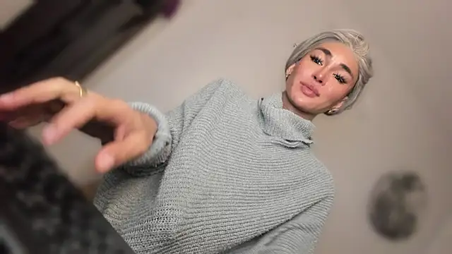 mxshemale ladyboy online show from 05.12.26