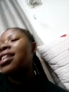 Snapshot of TemptingCloeXx chatting on 02.26.26 TemptingCloeXx online show from 02.26.26