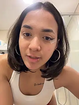 MiaMorenoo online show from 01.10.26