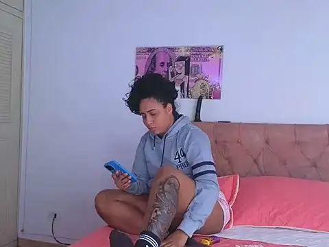 Snapshot of Valery__lovex chatting on 06.07.26 Valery lovex online show from 06.07.26