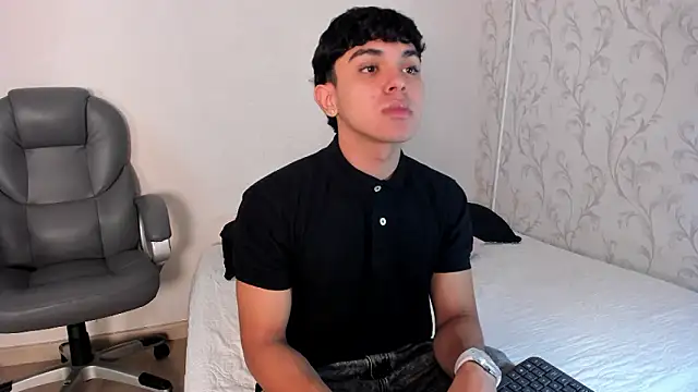  TaylorBlack online show from 02.25.26