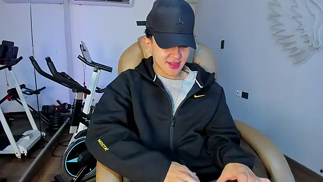  TaylorBlack online show from 03.06.26