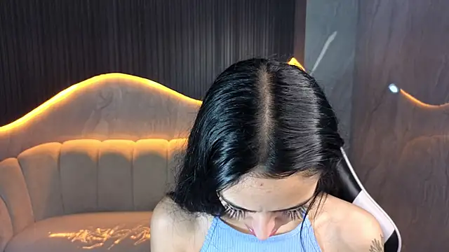 Tifany Tx online show from 04.01.26