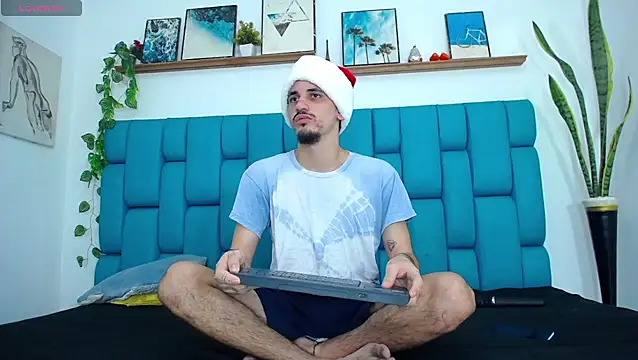 boy Dirty X online show from 12.23.25