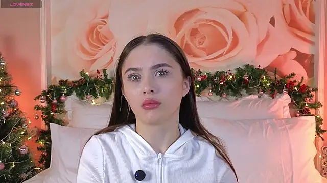 Snapshot of BlerLesly chatting on 12.22.25 BlerLesly online show from 12.22.25