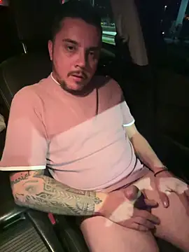 Snapshot of Diegohernan17 chatting on 03.13.26 Diegohernan17 online show from 03.13.26