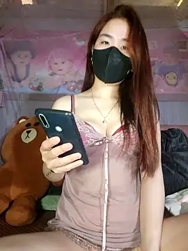 Snapshot of Kinimina68 chatting on 02.10.26 Kinimina68 online show from 02.10.26