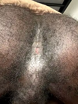 Snapshot of Sweetley chatting on 01.17.26 Sweetley online show from 01.17.26