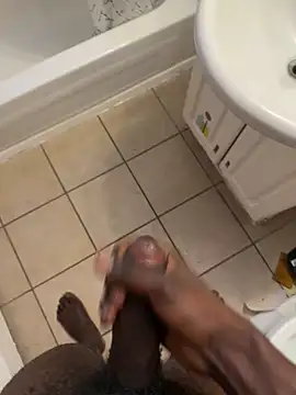 Snapshot of Sweetley chatting on 02.16.26 Sweetley online show from 02.16.26