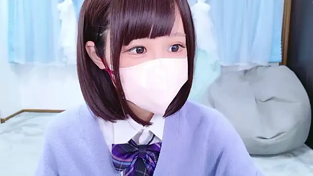 Snapshot of Nazuna_727 chatting on 04.11.26 Nazuna 727 online show from 04.11.26