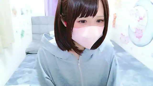 Snapshot of Nazuna_727 chatting on 05.17.26 Nazuna 727 online show from 05.17.26
