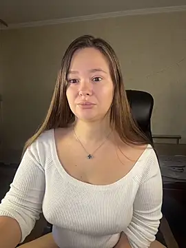 Snapshot of CaramelleSugarr chatting on 12.17.25 CaramelleSugarr online show from 12.17.25