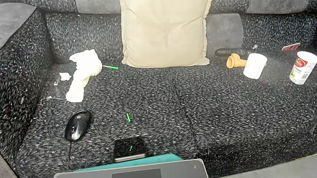 Tshanduk online show from 02.23.26