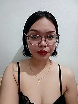 lwkfine online show from 12.19.25