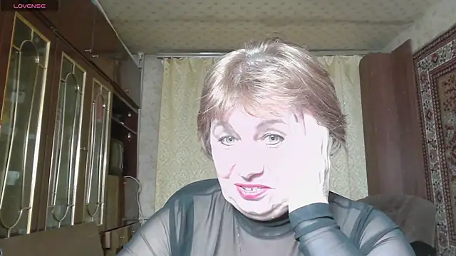 Snapshot of Casey_peach chatting on 02.05.26 Casey peach online show from 02.05.26