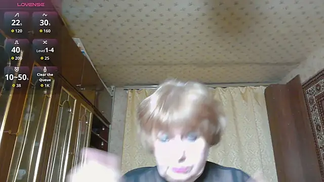 Snapshot of Casey_peach chatting on 02.09.26 Casey peach online show from 02.09.26