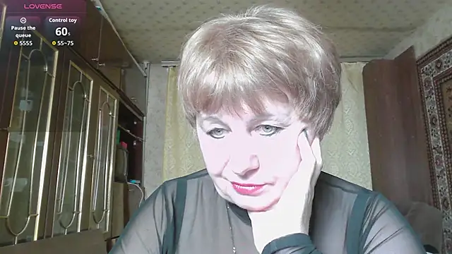 Snapshot of Casey_peach chatting on 02.21.26 Casey peach online show from 02.21.26