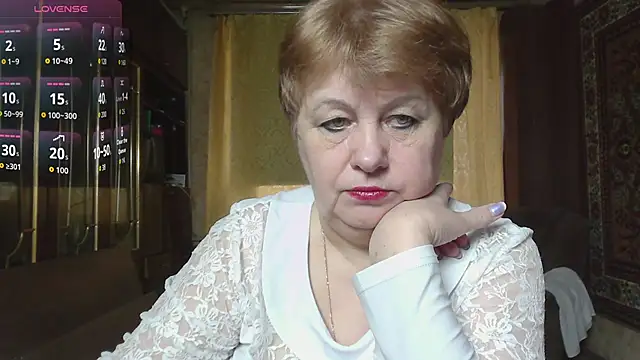 Casey peach online show from 04.16.26