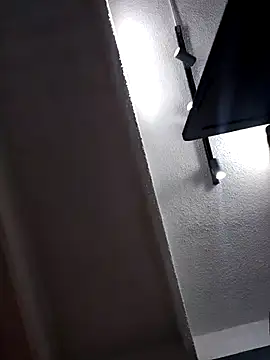 Venuz Rivers  online show from 01.15.26