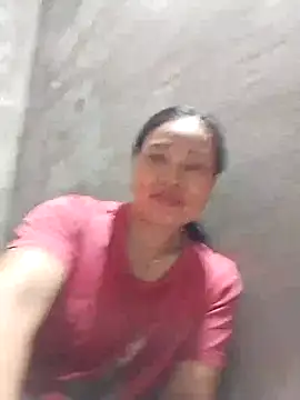 Snapshot of Maikha08 chatting on 07.28.26 Maikha08 online show from 07.28.26