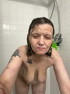 lindzybella online show from 04.15.26