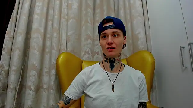 Snapshot of KennyXSX chatting on 02.16.26 KennyXSX online show from 02.16.26