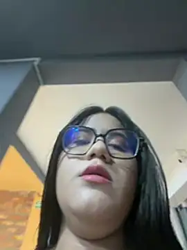 Briana Goldd online show from 07.10.26