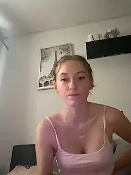 Keriacat  online show from 02.27.26