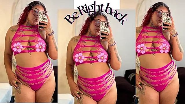 Snapshot of ateneaa_dioosa chatting on 02.02.26 ateneaa dioosa online show from 02.02.26