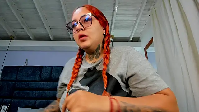 Snapshot of ateneaa_dioosa chatting on 02.26.26 ateneaa dioosa online show from 02.26.26