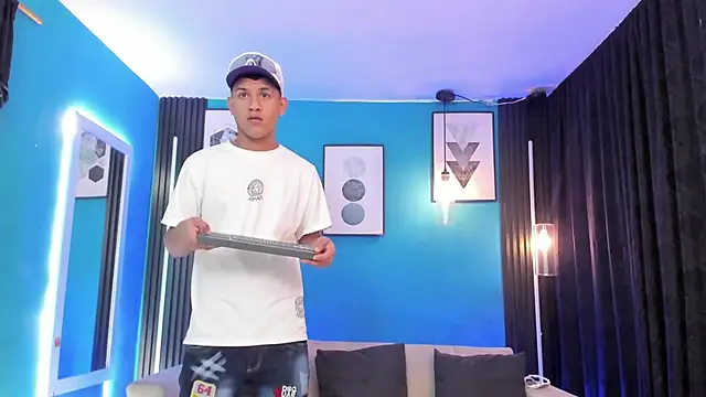 Oficial KingOfHeavens online show from 04.02.26