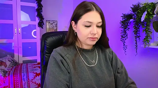 Snapshot of VanessaVivian chatting on 01.15.26 VanessaVivian online show from 01.15.26