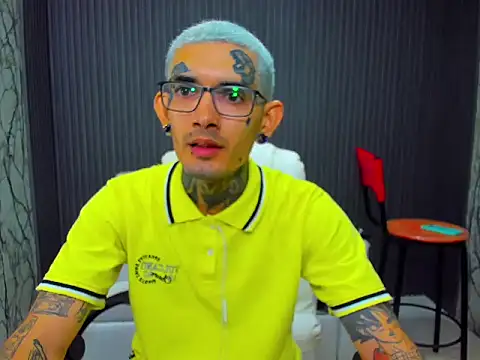 Boy tatto77 online show from 12.17.25